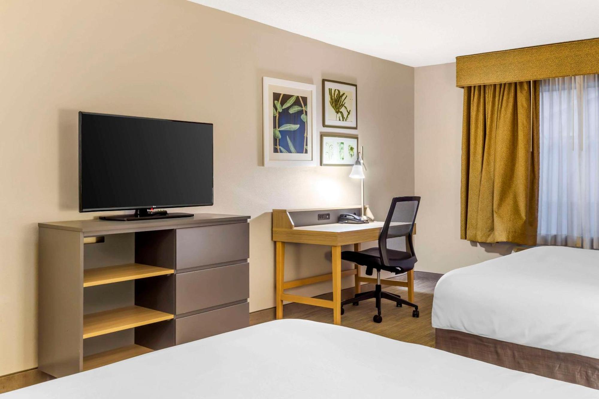 Country Inn & Suites By Radisson, Newport News South, Va ภายนอก รูปภาพ